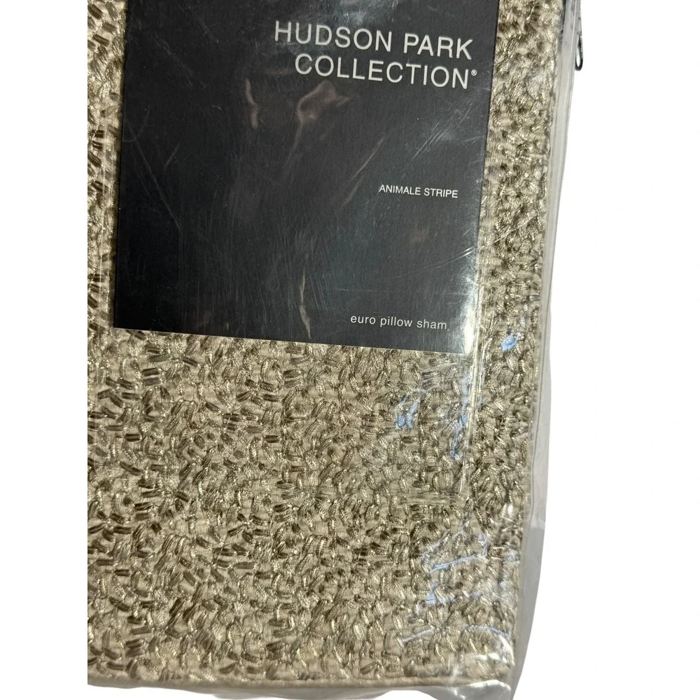 Hudson Park Woven Animale Stripe‎ Pillow Sham New gold color .